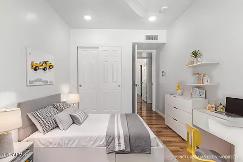 Bedroom - 2201 E Kings Ave, Phoenix, AZ 85022 photo 4 of 6