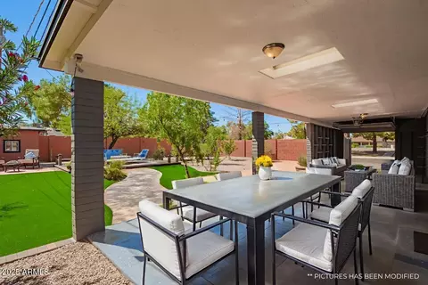 Exterior - 2201 E Kings Ave, Phoenix, AZ 85022 photo 3 of 13