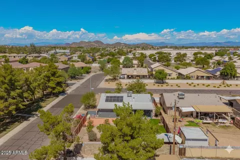 View/Area - 2201 E Kings Ave, Phoenix, AZ 85022 photo 2 of 6