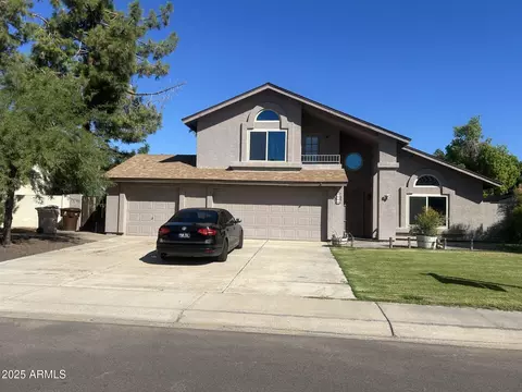 7544 W Dreyfus Dr, Peoria, AZ 85381