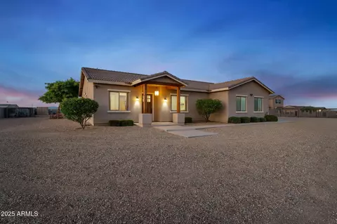 21944 W Gambit Trl, Wittmann, AZ 85361