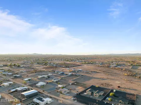 View/Area - 21944 W Gambit Trl, Wittmann, AZ 85361 photo 3 of 6