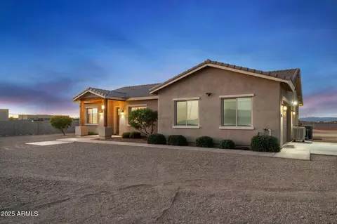Exterior - 21944 W Gambit Trl, Wittmann, AZ 85361 photo 13 of 14
