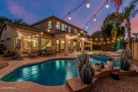 246 E Frances Ln, Gilbert, AZ 85295