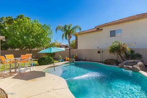26066 N 72nd Ave, Peoria, AZ 85383