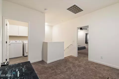 Entry Way - 2259 W Harmont Dr, Phoenix, AZ 85021 photo 1 of 1