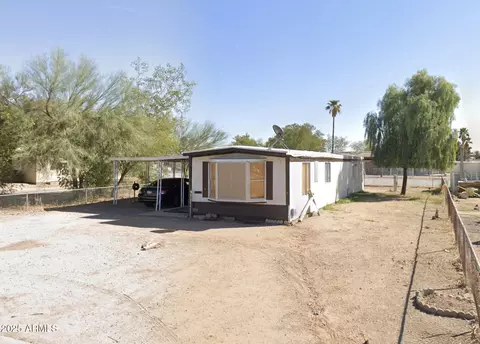 9113 E Butternut Ave, Mesa, AZ 85208
