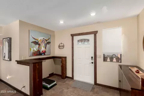 8118 E Medina Ave, Mesa, AZ 85209