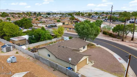 View/Area - 2540 E Mcarthur Dr, Tempe, AZ 85288 photo 4 of 5