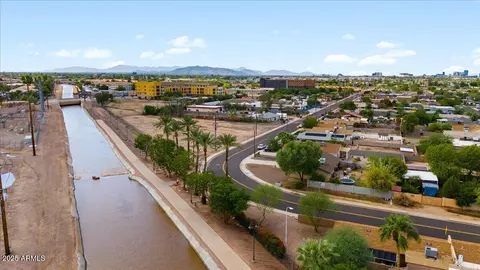 View/Area - 2540 E Mcarthur Dr, Tempe, AZ 85288 photo 5 of 5