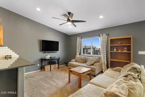 Living - 2540 E Mcarthur Dr, Tempe, AZ 85288 photo 2 of 2