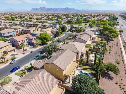 View/Area - 11123 E Risata Ave, Mesa, AZ 85212 photo 8 of 10