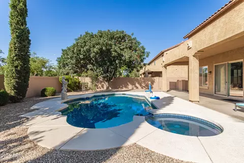 Exterior - 11123 E Risata Ave, Mesa, AZ 85212 photo 6 of 9