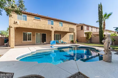 Exterior - 11123 E Risata Ave, Mesa, AZ 85212 photo 7 of 9