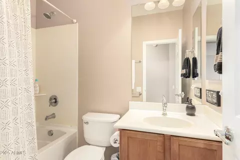 Bath - 11123 E Risata Ave, Mesa, AZ 85212 photo 3 of 4