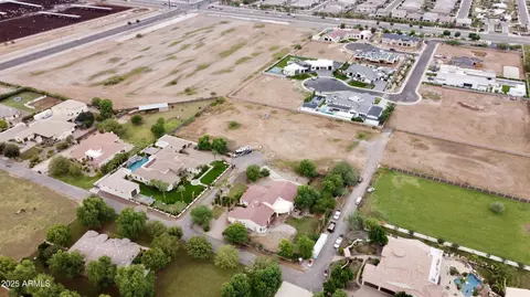 1766 E Camina Plata Ct #-, Gilbert, AZ 85298 photo 7