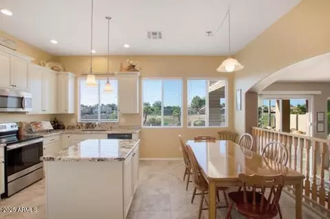 2628 E Stottler Dr, Gilbert, AZ 85296 photo 5