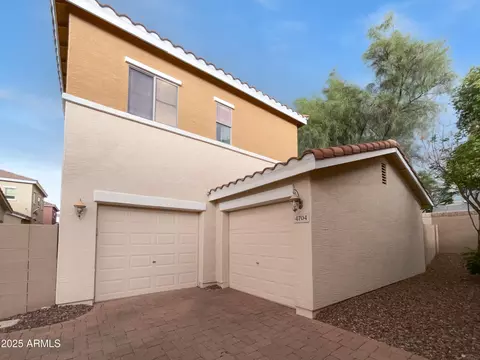 Exterior - 4704 E Laurel Ave, Gilbert, AZ 85234 photo 3 of 6
