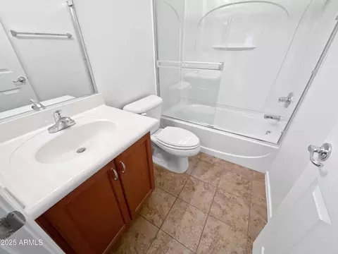 Bath - 4704 E Laurel Ave, Gilbert, AZ 85234 photo 1 of 4