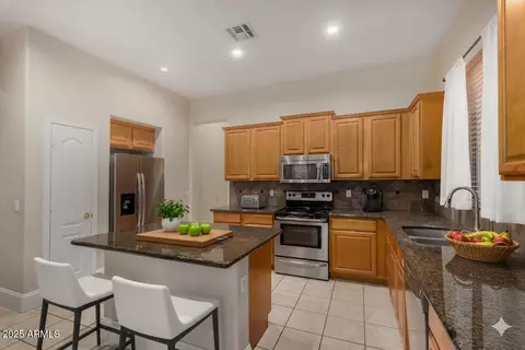 Kitchen - 3398 E Vaughn Ave, Gilbert, AZ 85234 photo 2 of 2