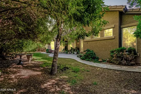 Exterior - 3398 E Vaughn Ave, Gilbert, AZ 85234 photo 2 of 5