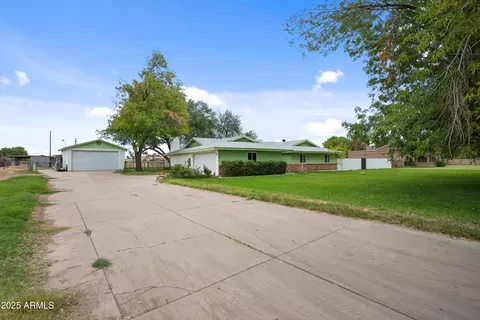 1219 N Porter Pl, Gilbert, AZ 85234