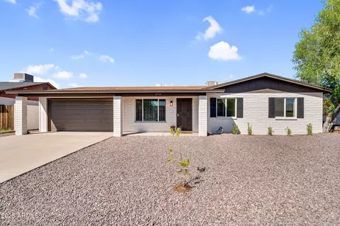 3846 W Camino Acequia --, Phoenix, AZ 85051
