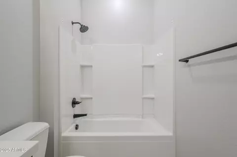 Bath - 1320 E Beechnut Pl, Chandler, AZ 85249 photo 2 of 7