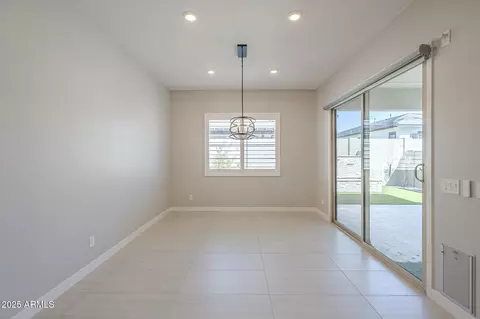 Dining - 1320 E Beechnut Pl, Chandler, AZ 85249 photo 3 of 3