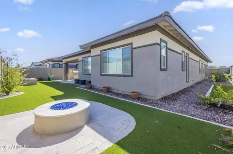Exterior - 1320 E Beechnut Pl, Chandler, AZ 85249 photo 6 of 6