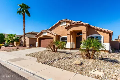 11430 E Prairie Ave, Mesa, AZ 85212