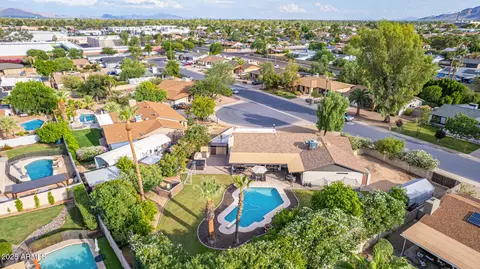 View/Area - 4508 E Ludlow Dr, Phoenix, AZ 85032 photo 8 of 12