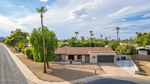 View/Area - 4508 E Ludlow Dr, Phoenix, AZ 85032 photo 2 of 12