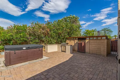 Exterior - 4508 E Ludlow Dr, Phoenix, AZ 85032 photo 10 of 12