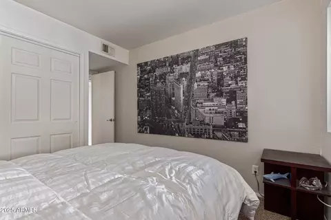 Bedroom - 4508 E Ludlow Dr, Phoenix, AZ 85032 photo 6 of 6