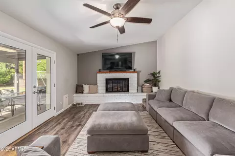 Living - 4508 E Ludlow Dr, Phoenix, AZ 85032 photo 2 of 2