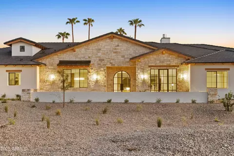 8125 E Gail Rd, Scottsdale, AZ 85260