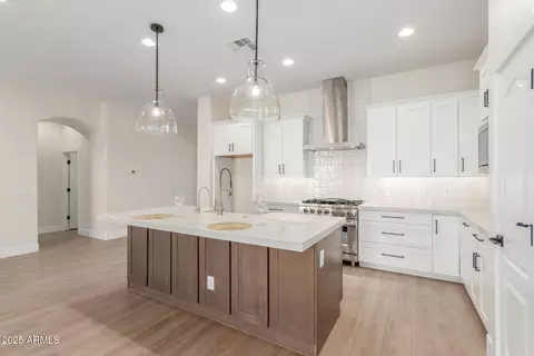 1654 E Grand Canyon Dr, Chandler, AZ 85249