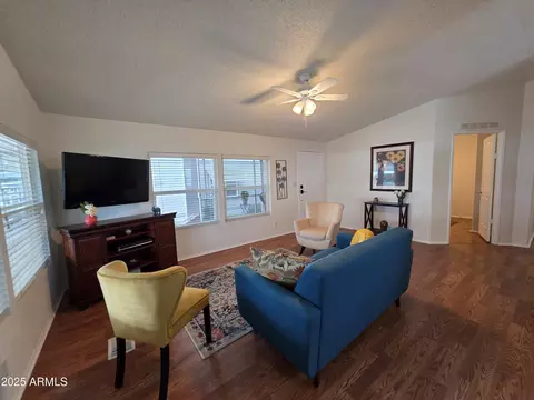 2233 E Behrend Dr #219, Phoenix, AZ 85024 photo 14