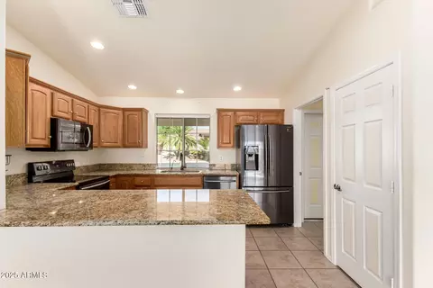 Kitchen - 11027 E Natal Ave, Mesa, AZ 85209 photo 1 of 3
