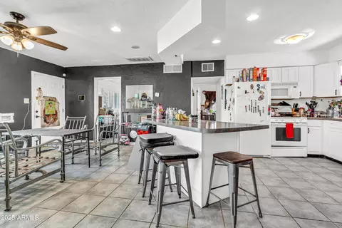 Kitchen - 345 W 9th St W, Mesa, AZ 85201 photo 5 of 5