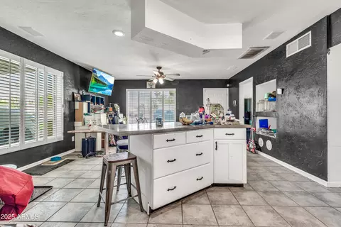 Kitchen - 345 W 9th St W, Mesa, AZ 85201 photo 3 of 5