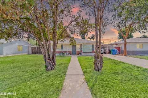 345 W 9th St W, Mesa, AZ 85201