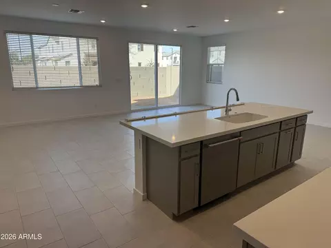 2451 W Maximo Way, Phoenix, AZ 85085 photo 6
