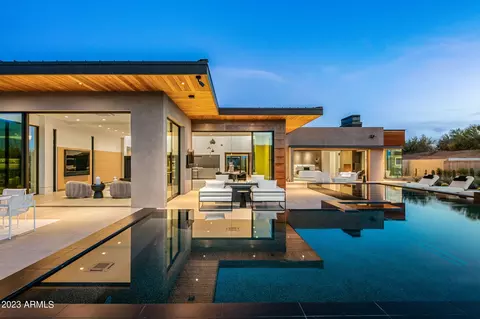 10212 E Filaree Ln, Scottsdale, AZ 85262