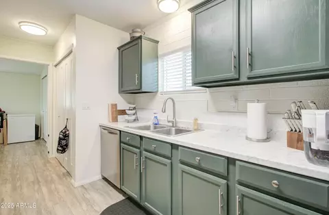 Kitchen - 151 N Third St, Globe, AZ 85501 photo 4 of 5