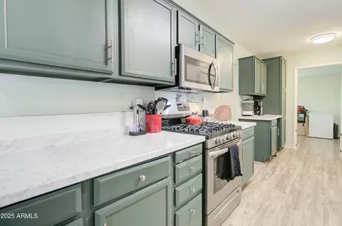 Kitchen - 151 N Third St, Globe, AZ 85501 photo 2 of 5