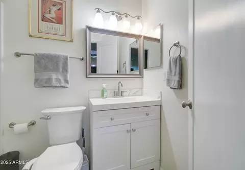 Bath - 151 N Third St, Globe, AZ 85501 photo 3 of 5