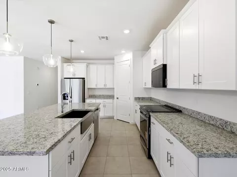 5319 S 244th Ave, Buckeye, AZ 85326 photo 6