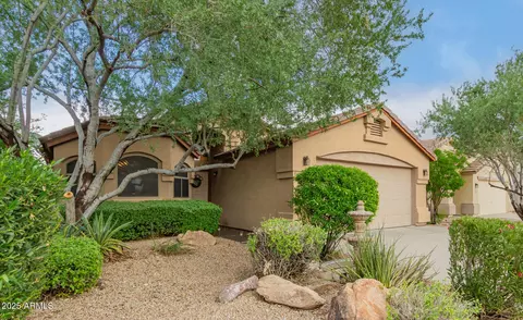 2426 W Gambit Trl, Phoenix, AZ 85085